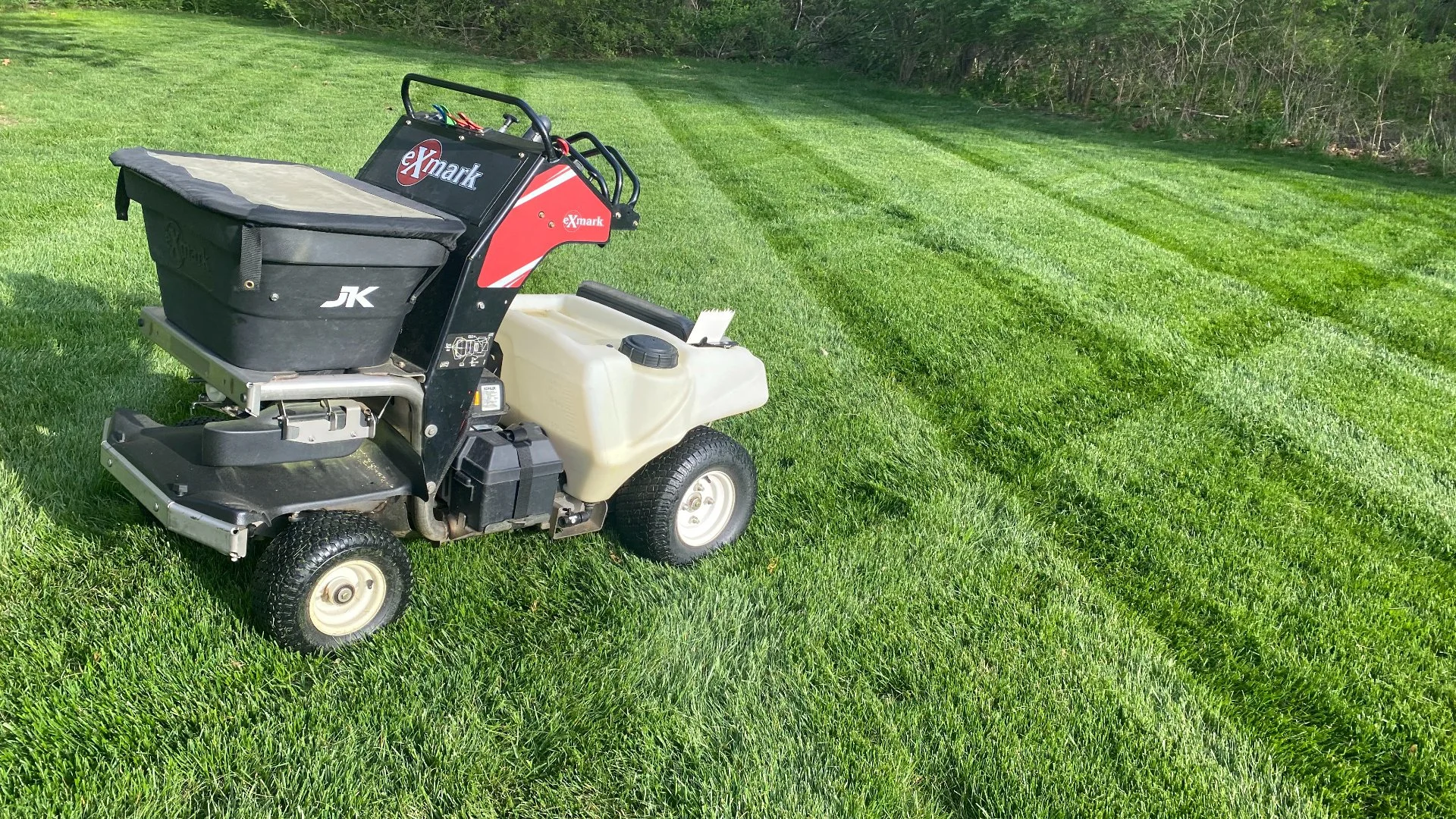 Excessive Fertilizer Use on Your Lawn Can Lead to These Issues!