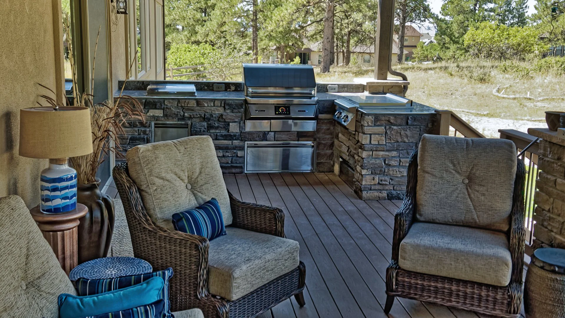Things You Should Consider When Designing an Outdoor Kitchen